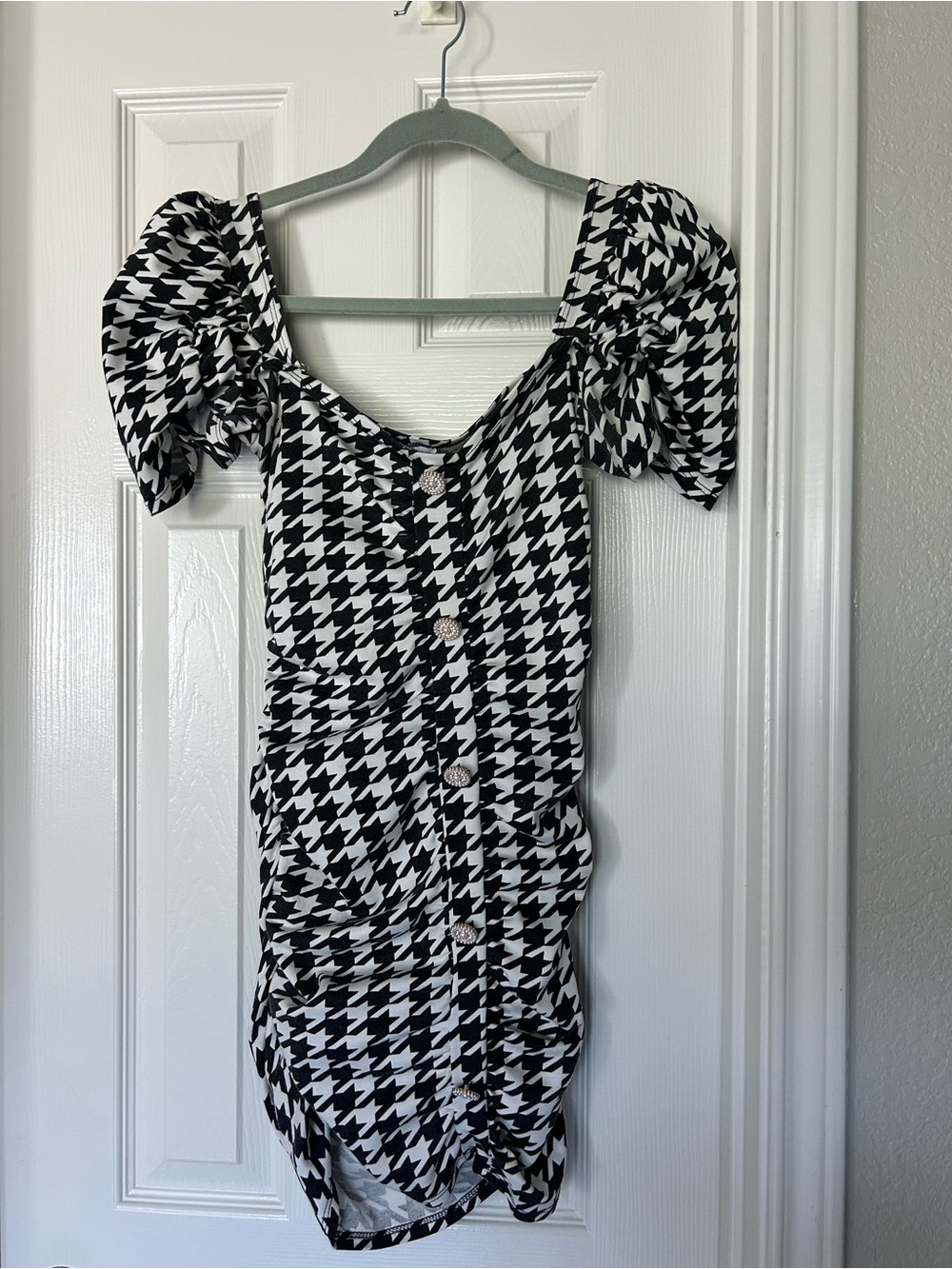 Black & White Houndstooth Puff-Sleeve Mini Dress